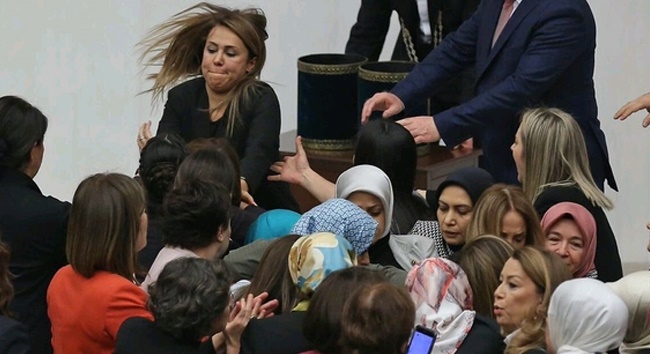 Sosyal medyanın hedefi olan Gökçen Özdoğan Enç o anları anlattı!