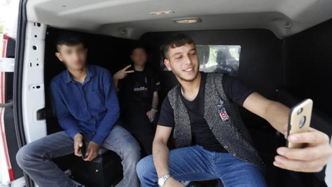 11 bin lira ceza yediler, selfie çektiler!