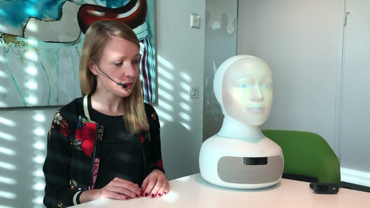 İş görüşmelerinde robotlu dönem! Mülakata o giriyor!