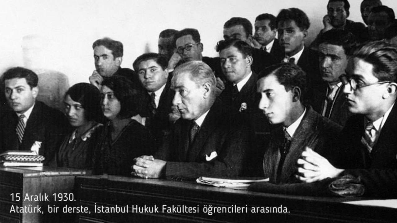 Bakan Koca'dan 19 Mayıs paylaşımı: Bu ruha sarıldık