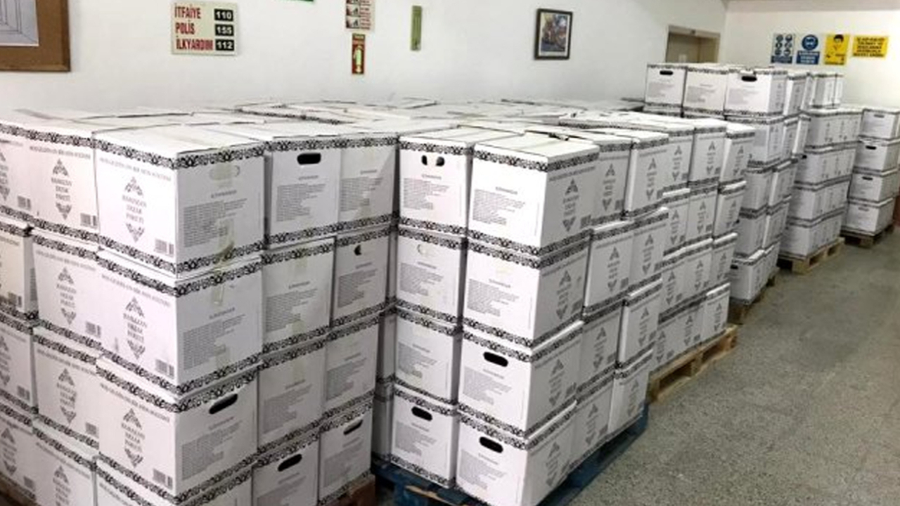 Son dakika... Cide Kaymakamlığı, Ramazan ayında ihtiyaç sahiplerine 5 bin adet yardım kolisi dağıttı