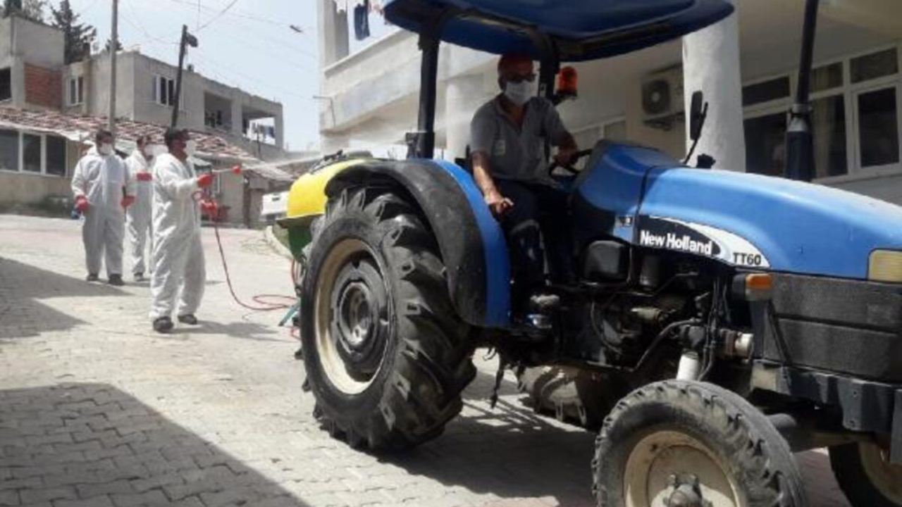 Dinlemediler, nişana gittiler, korona oldular! Mahalleyi dezenfekte etmek ekiplere kaldı...