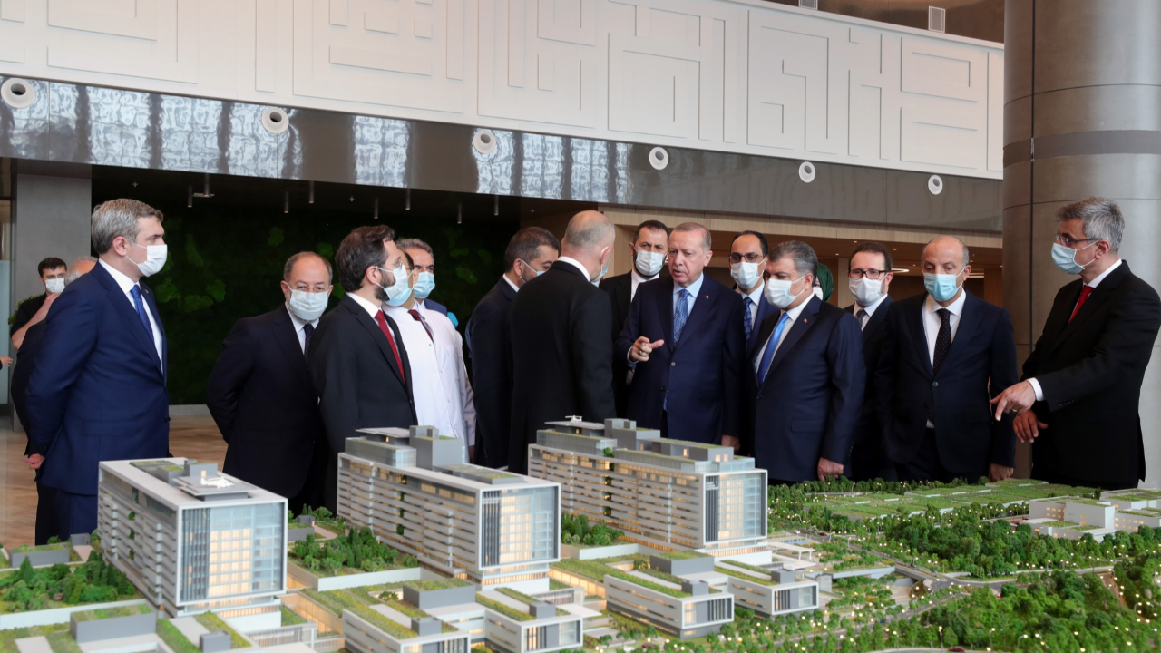 Cumhurbaşkanı'nın maske takmaması dikkat çekti