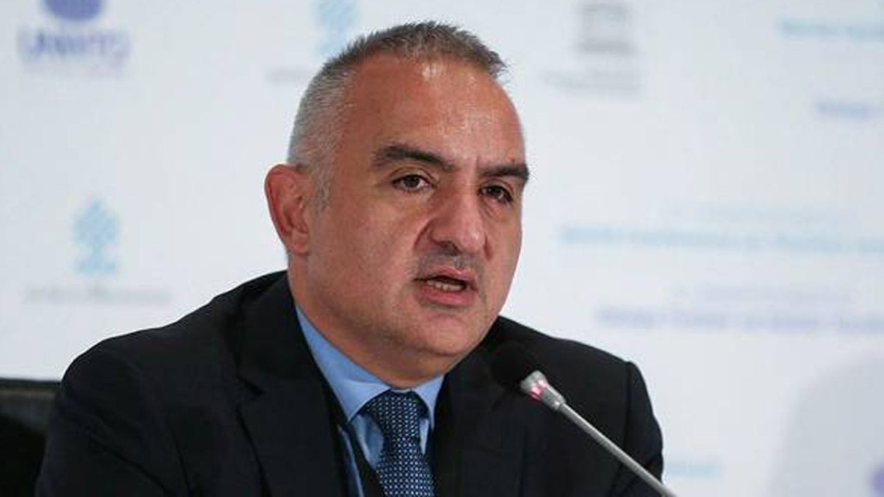 Bakan Ersoy: Hatlar açıldığında tercih edilecek ülkelerin başında Türkiye gelecek