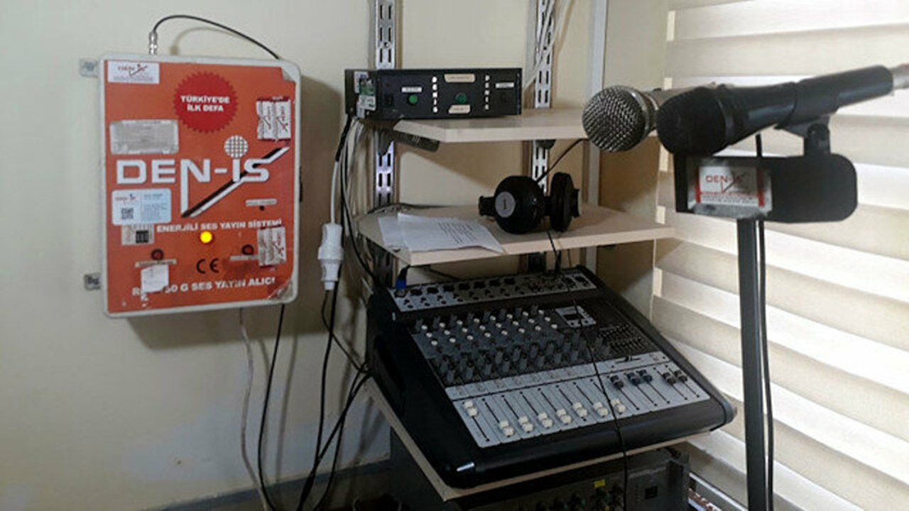 Camilerden korsan müzik yayınını 30 kişilik özel ekip araştırıyor