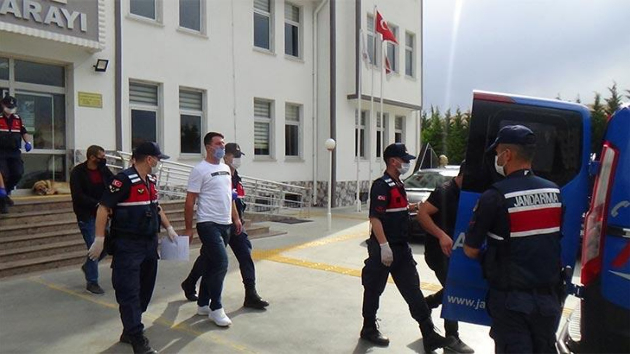 Cenaze aracı ile uyuşturucu taşıdı! Savunması şoke etti...