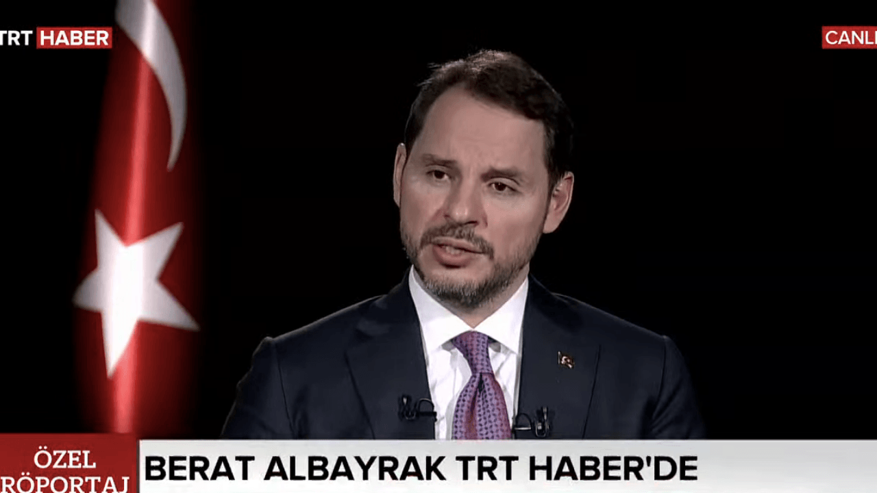 Bakan Albayrak: Dolar 10 lira olacak diyenlerin gözü dışarıda. Bu hikayeyi daha önce de gördük...