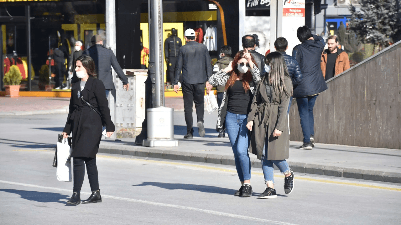O ilde vaka sayısı artıyor! Vali uyardı