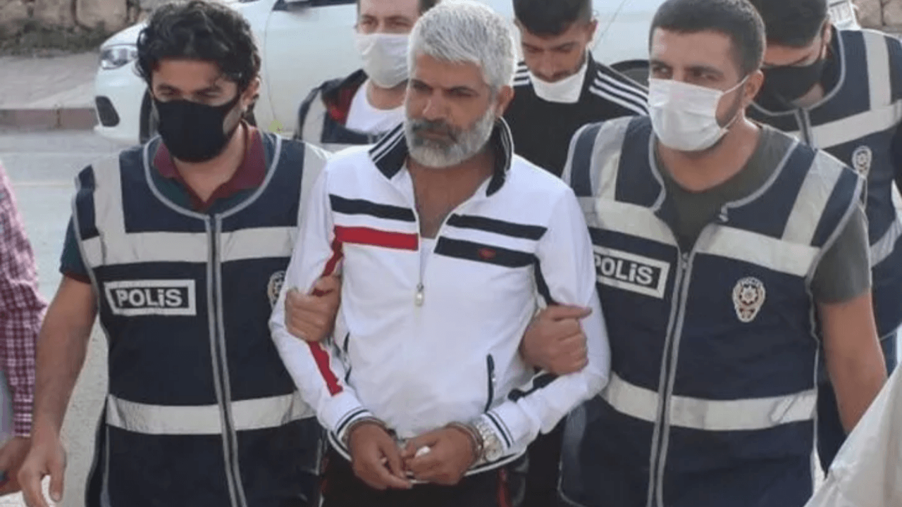 Kulüp başkanı ve oğlu cinayetten tutuklandı