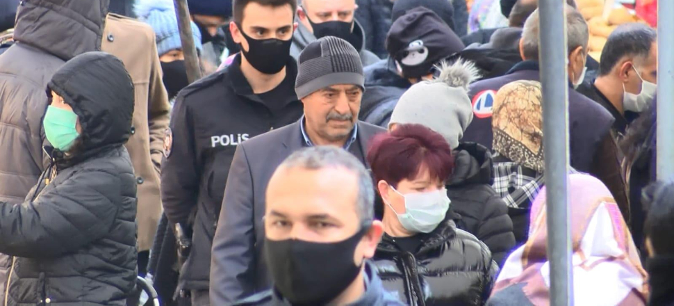 Koronavirüs her yıl alevlenebilir!