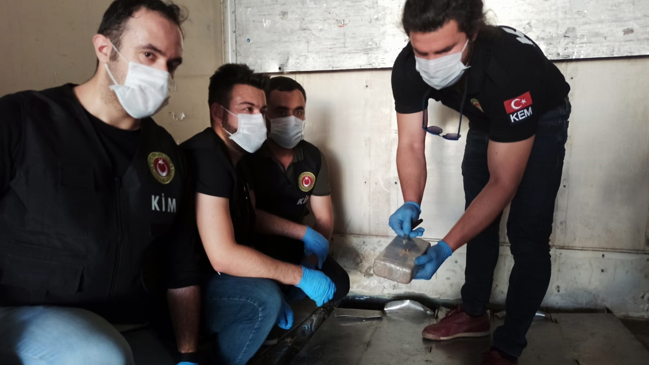 Hakkari'de 142 kilogram eroin yakalandı...