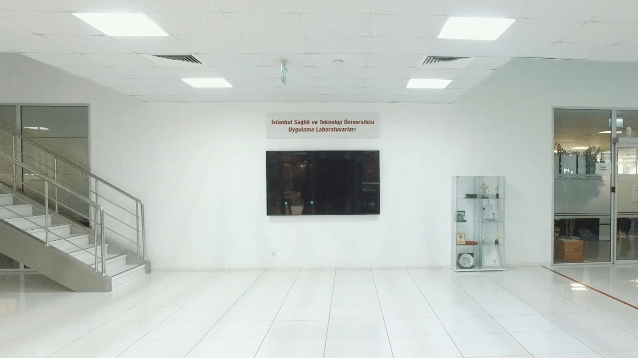 İstanbul Sağlık ve Teknoloji Üniversitesi açılıyor