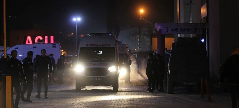 Zırhlı araç devrildi: 2 asker şehit...