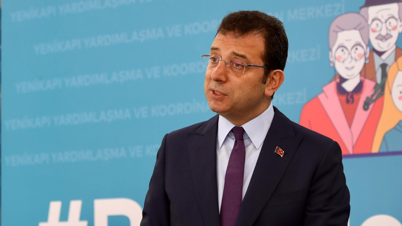 İmamoğlu'ndan 180 bin liralık sosyal medya yönetimi
