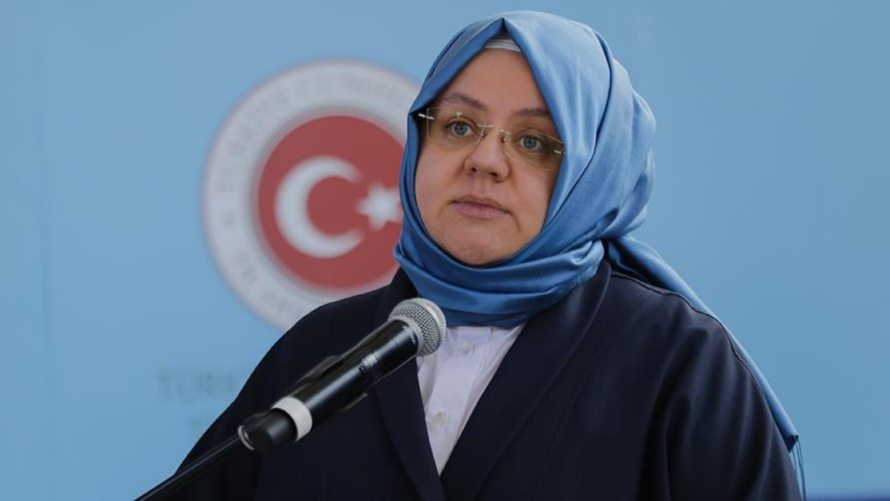 Bakan Selçuk duyurdu: O raporlar ikinci duyuruya kadar geçerli sayılacak