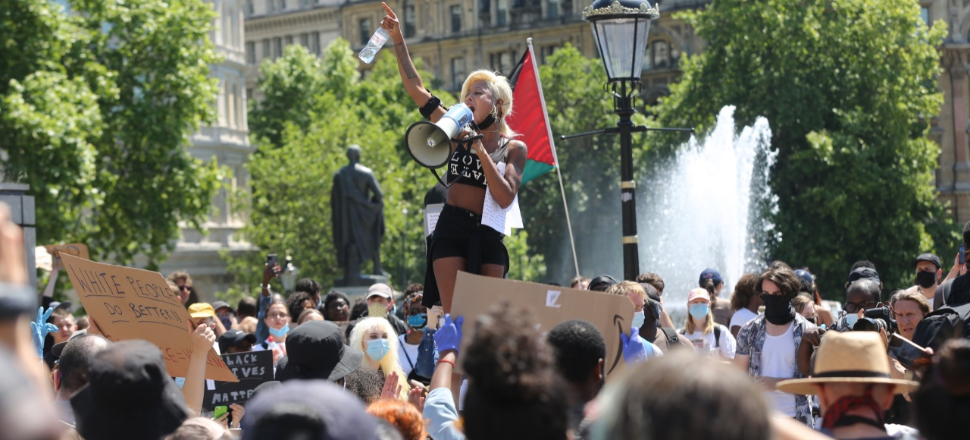 Londra'da binler ayaklandı