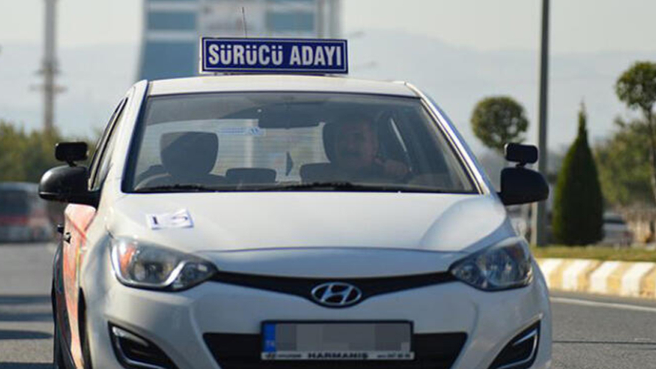 Son dakika... MEB açıkladı! Ehliyet kursu ve sınavlarında yeni önlem