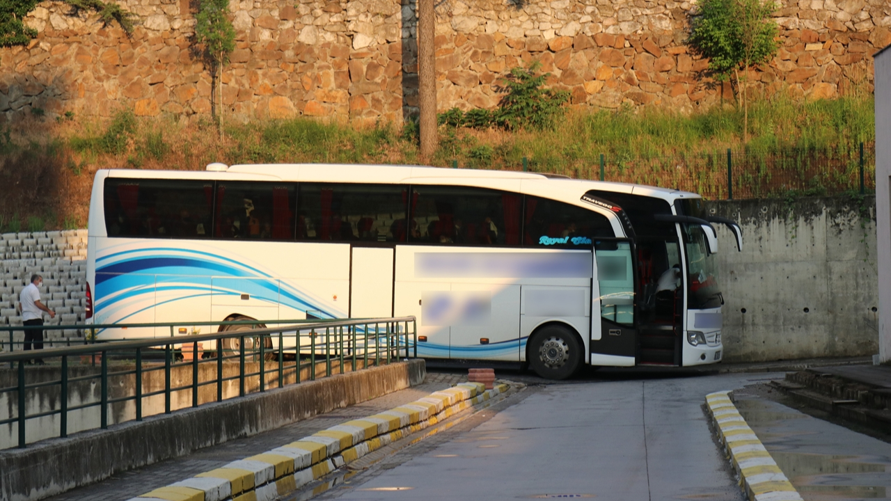Otobüsteki herkes karantinaya alındı...
