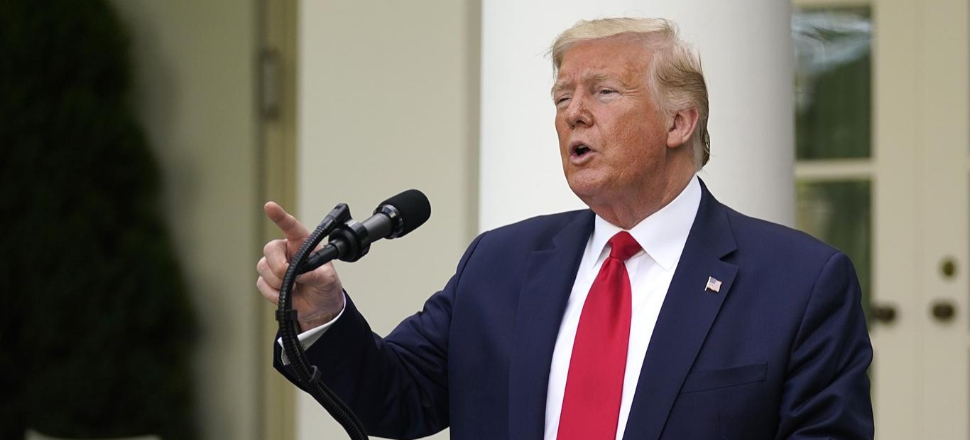 Trump, sığınağa teftiş için inmiş...