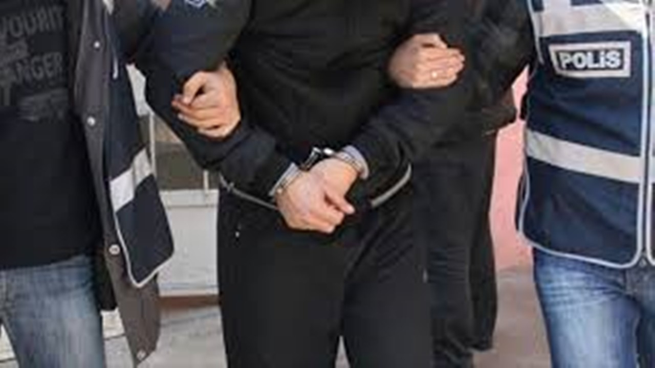 Evli adam sevgilisini 6 ay zorla evde tuttu