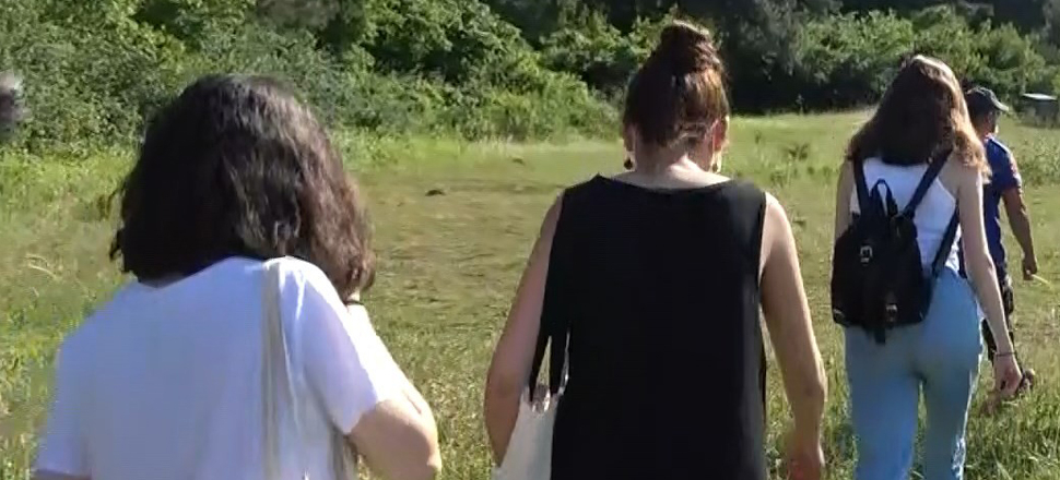 Ormandan dönen kızlar hayatının şokunu yaşadı