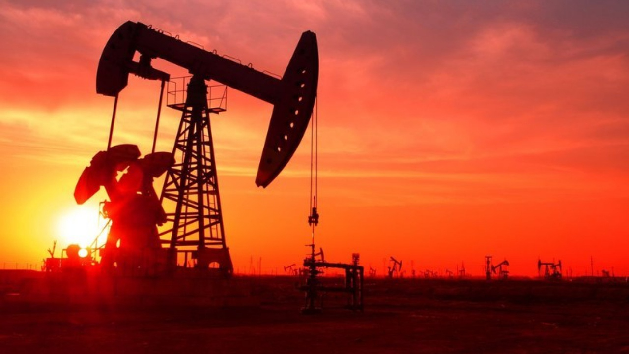 Petrol üretim kısıntısı sürecek!