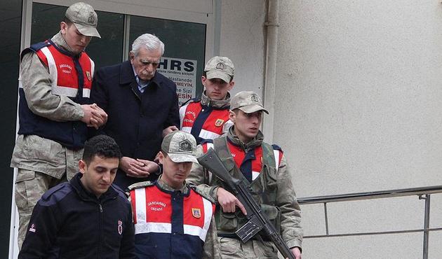 Valilikten 'Ahmet Türk'e kelepçe takıldı mı' açıklaması