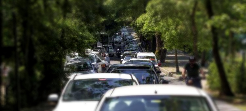 Yollar tıklım tıklım oldu!