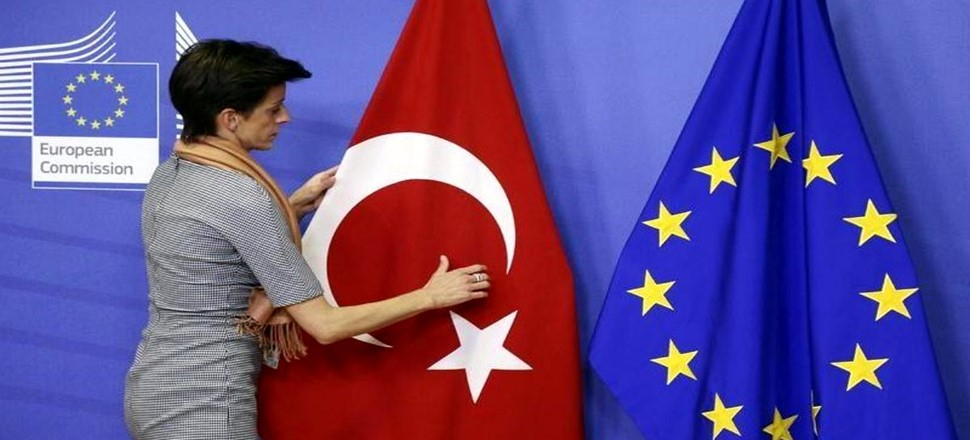AB’den Türkiye’ye yardım teklifi