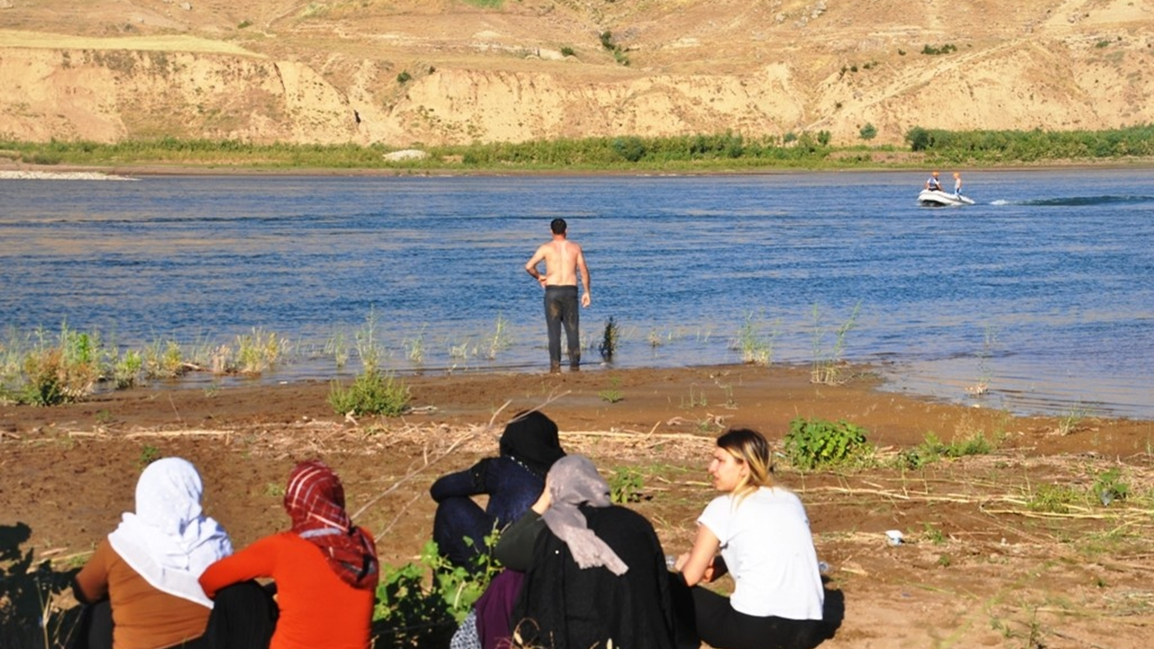 Kardeşlerden birisi öldü, diğeri kayboldu...