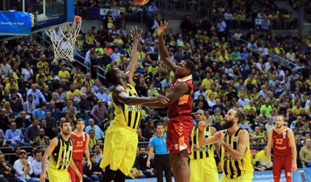 Fenerbahçe - Galatasaray derbisi öncesi gerginlik!