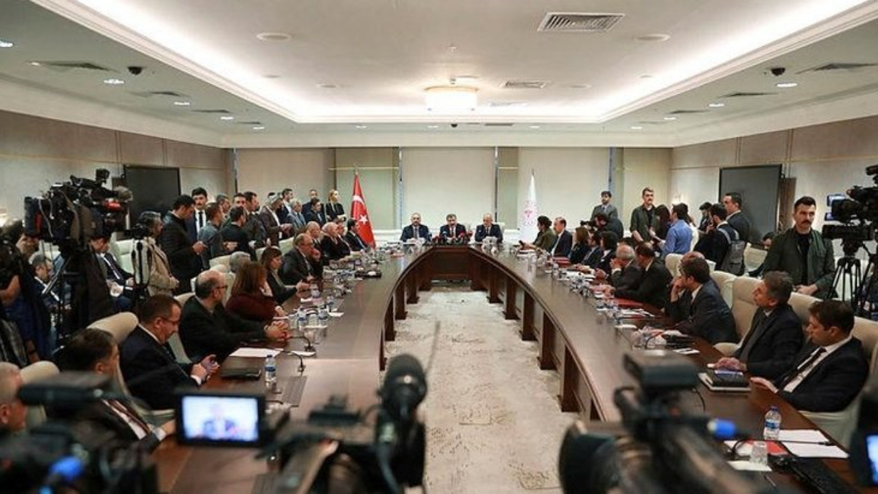 Koronavirüs Bilim Kurulu yeniden toplanıyor