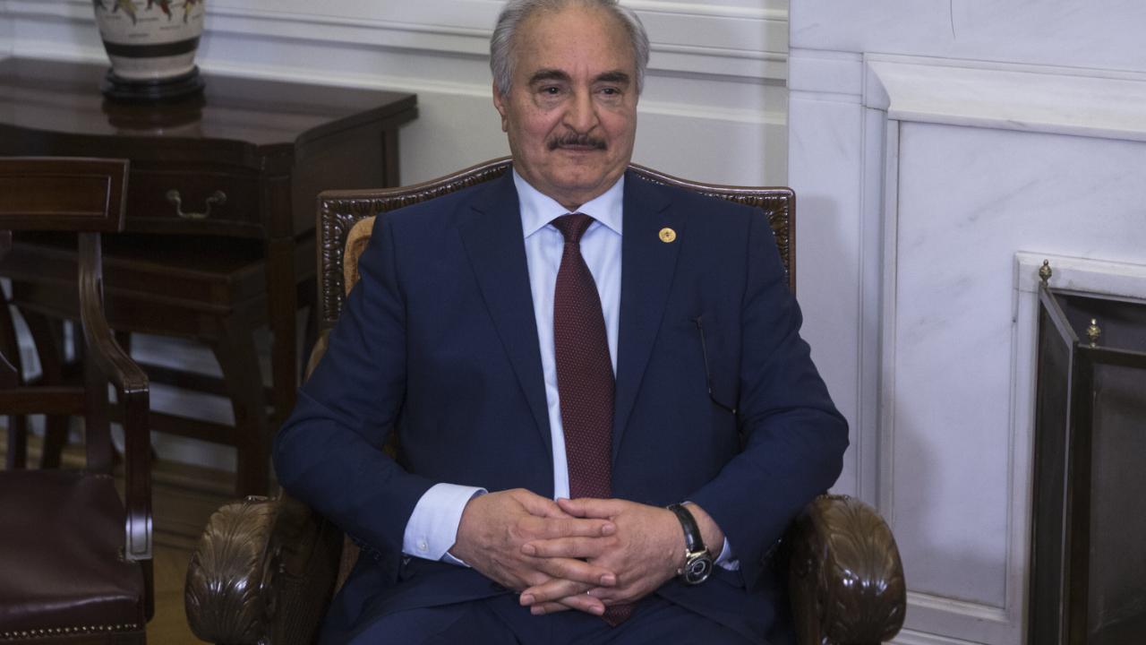 Kendi adamları kazıkladı