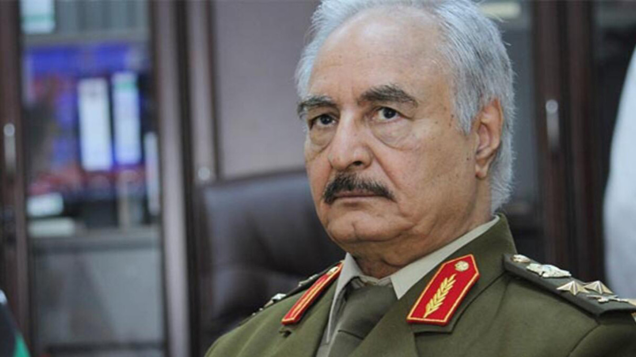 Hafter kaçacak ülke arıyor