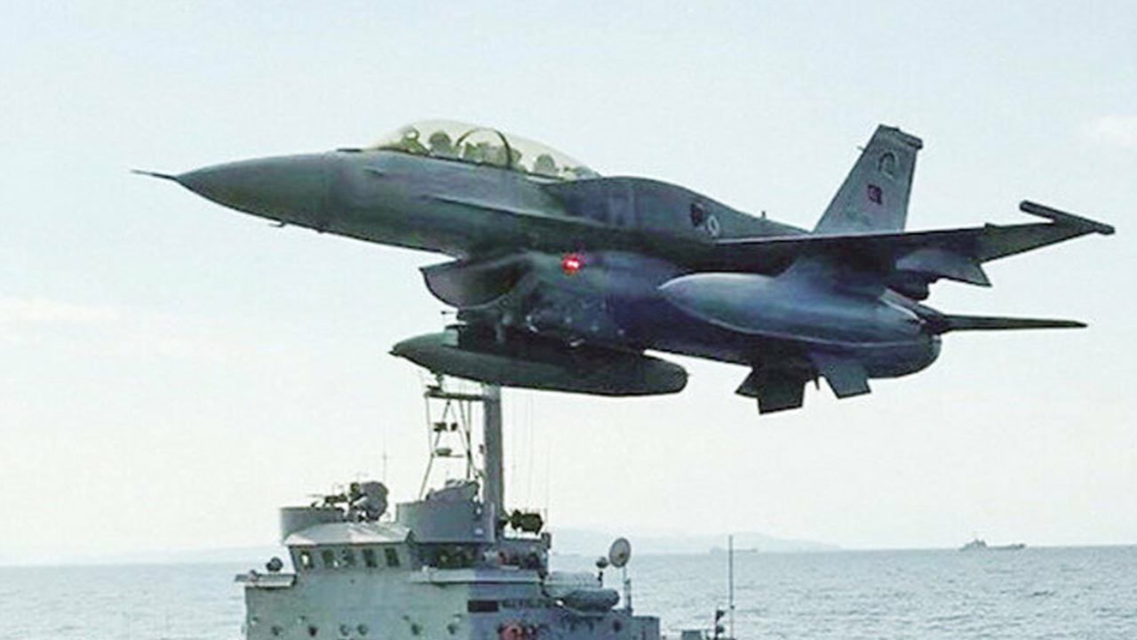 Son dakika... Türk Silahlı Kuvvetleri Akdeniz'de gövde gösterisi yaptı!