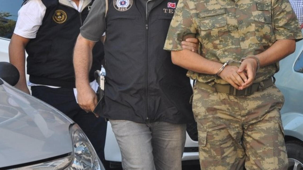5 operasyonda 693 kişi yakalandı
