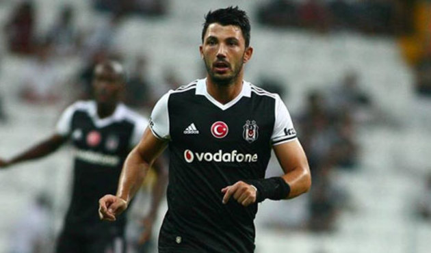 Galatasaray Podolski'nin parasıyla Tolgay'ı alacak