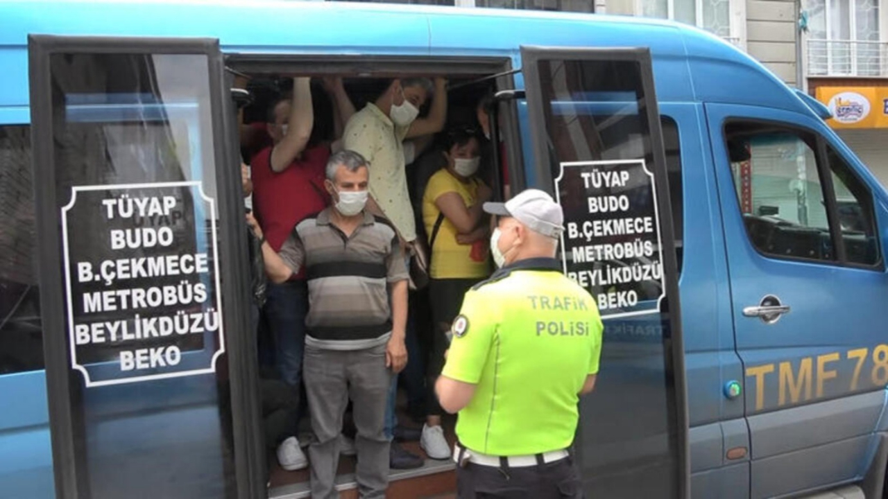 Yine Esenyurt, yine minibüs yoğunluğu!