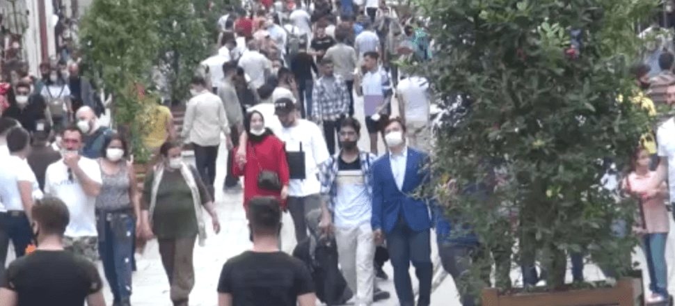 Taksim'de anormal kalabalık!