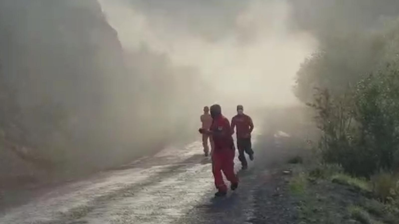 Bingöl'deki heyelan anı saniye, saniye görüntülendi!