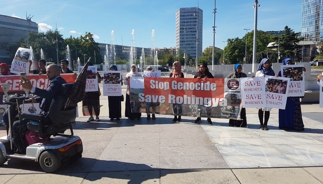Birleşmiş Milletler binası önünde 'Arakan' protestosu...