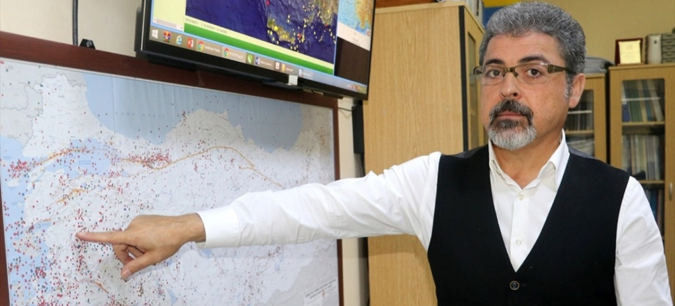 Hasan Sözbilir: İstanbul'da 10 yıl içinde 7 büyüklüğünde bir depremin olabilir