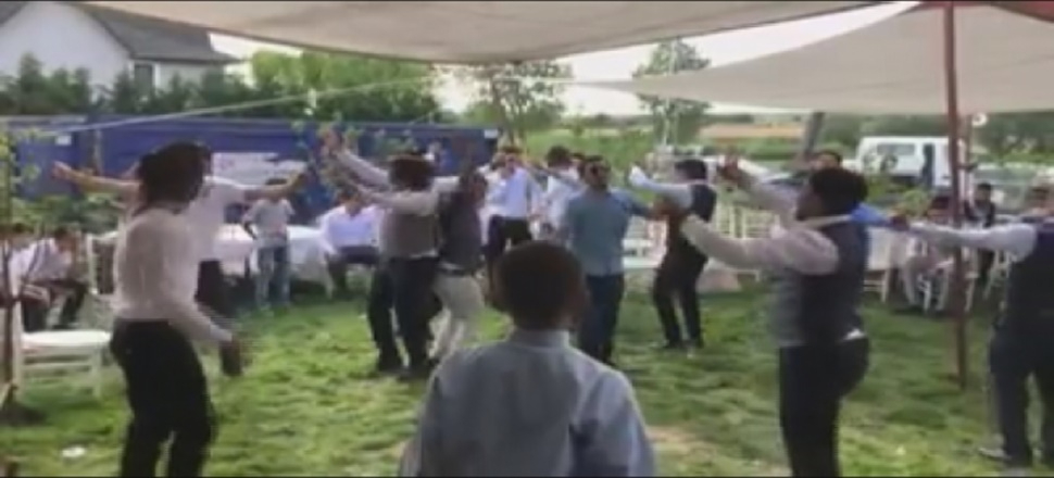 Korona düğünlerin önüne geçemedi