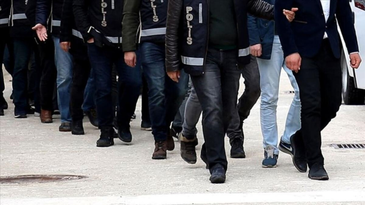 Niğde merkezli 10 ilde FETÖ operasyonu: 34 gözaltı