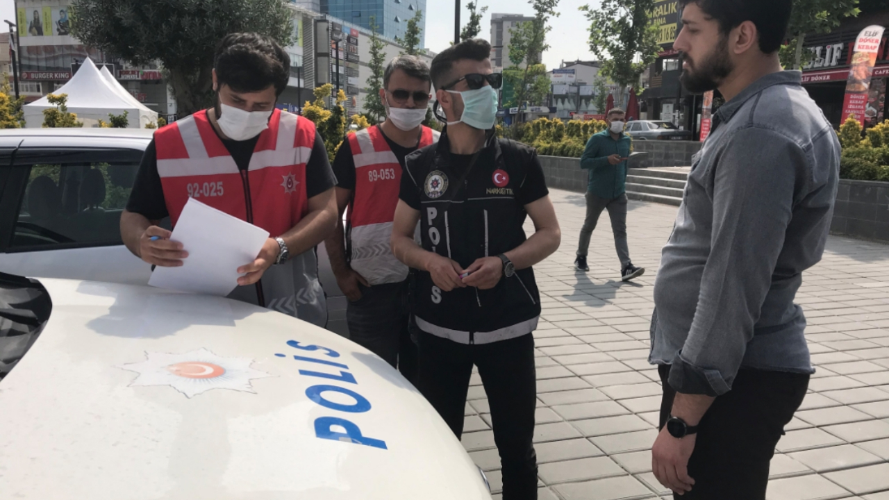 Maske takmayanlara ilk cezalar yazıldı