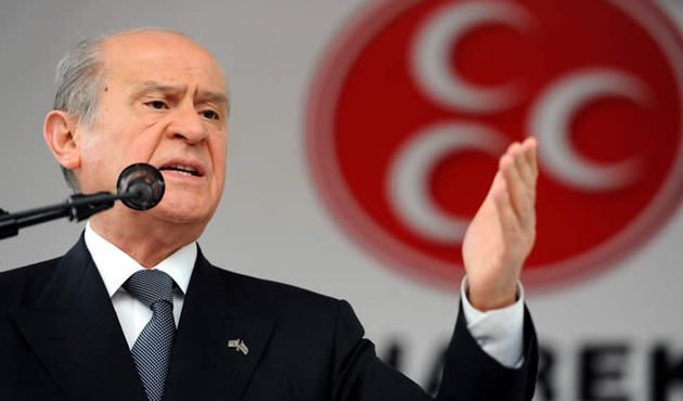 Bahçeli 3 medya patronunu bombaladı!