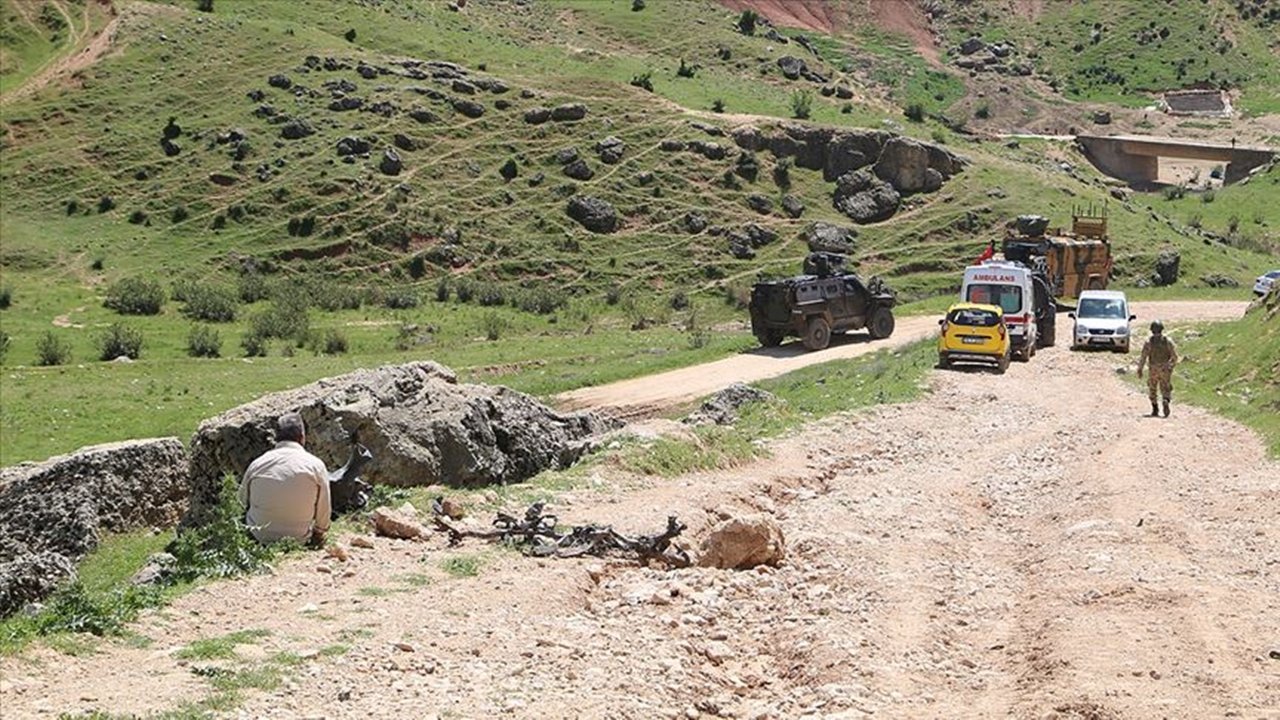 PKK'dan alçak pusu: 4 işçi öldü!