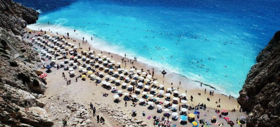Koronavirüsten turizme ağır darbe