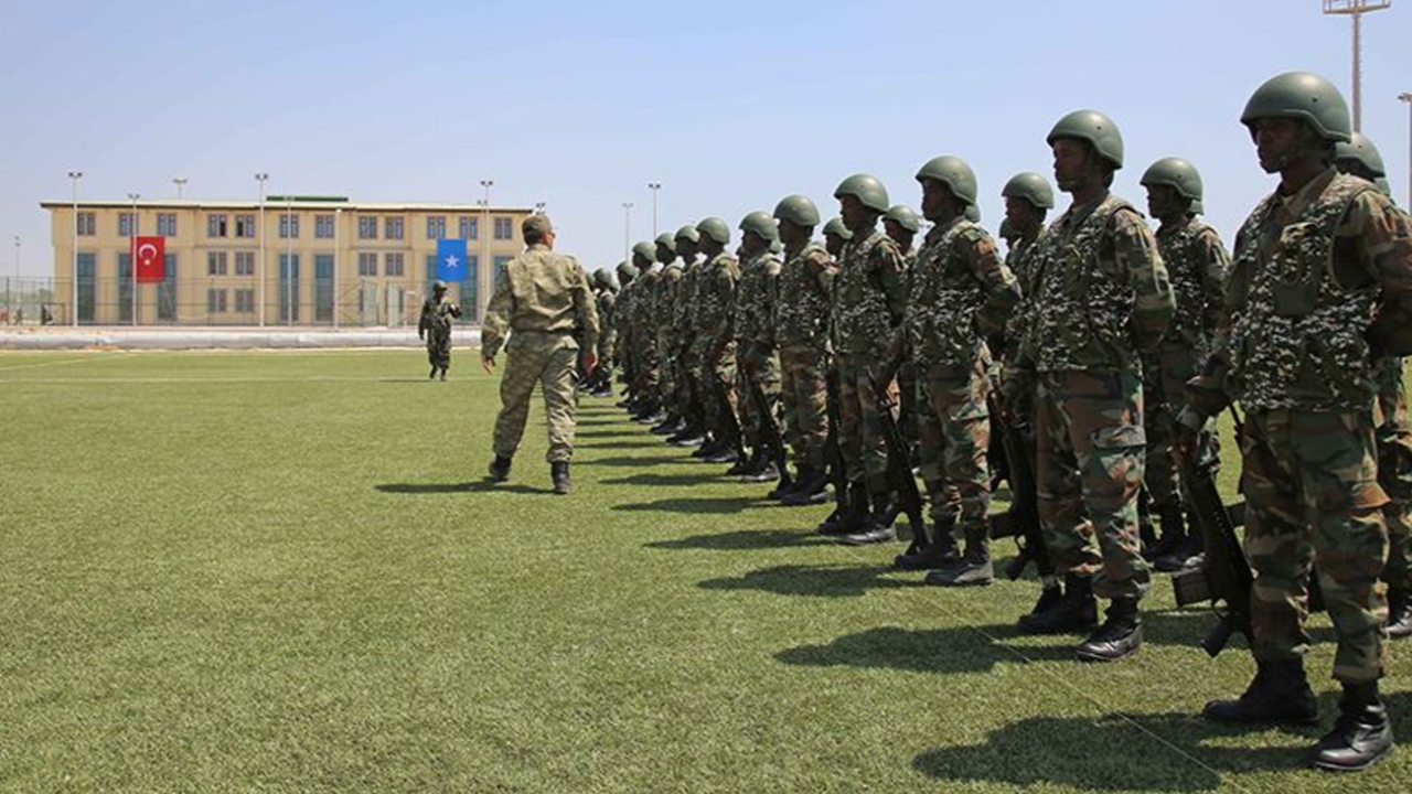Somali’de Türk askeri üssü önünde patlama: 2 ölü