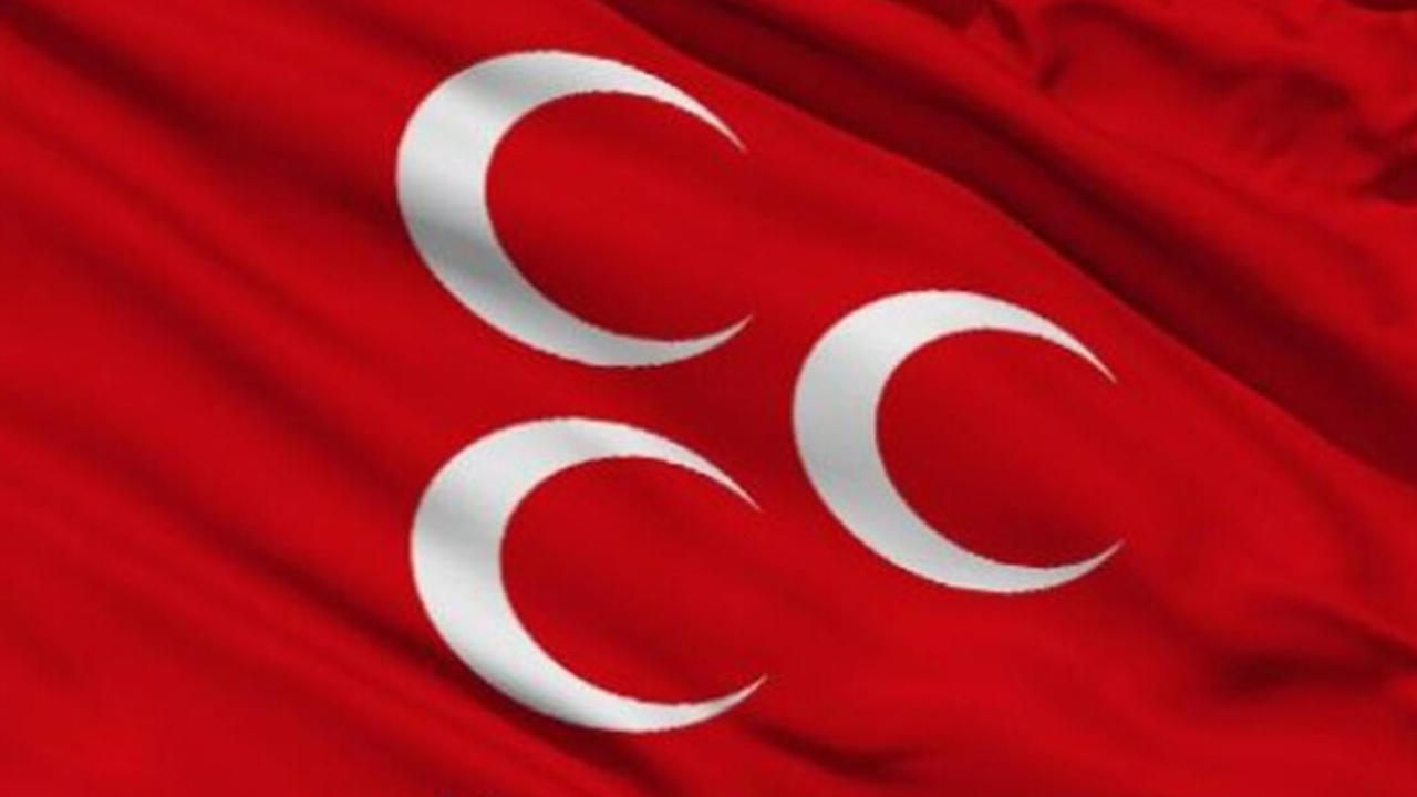 MHP'den Hafik Belediye Başkanı Selahattin Çuhadaroğlu hakkında flaş karar